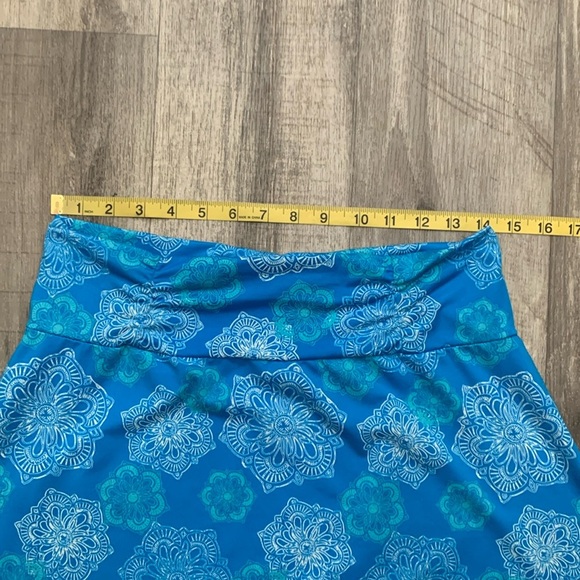 Tranquility Medium Ocean Blue With Beautiful Summer Design Skirt - Picture 3 of 9